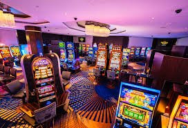 Slot games on jakseltoto bio include Aviator, Sweet Bonanza, and Gates of Olympus with mobile-optimised interfaces